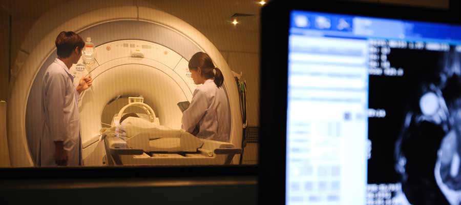 mri courses europe available