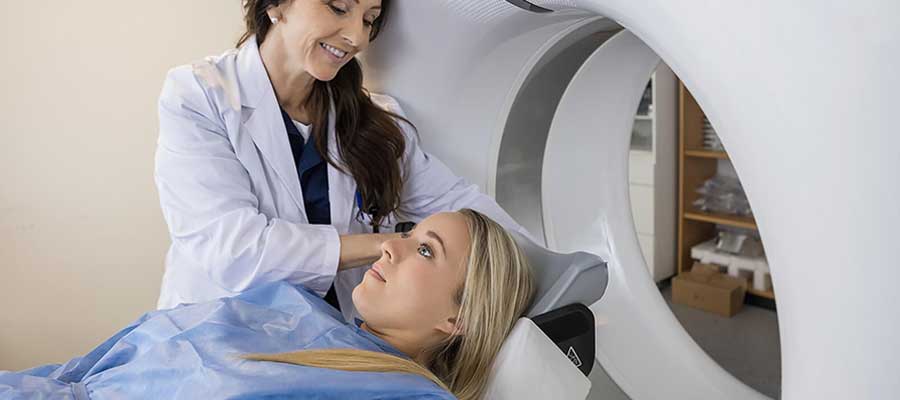radiologist technician